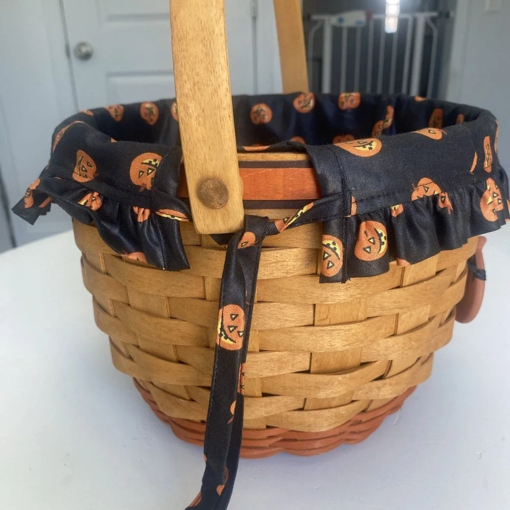 Longaberger 1995 Large Pumpkin Halloween Basket Liner & Tie 8
